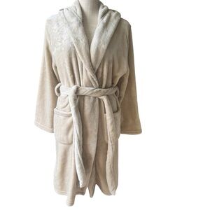 Summer & Rose Women's Plush Cream Hooded Robe Size XS/S/M
